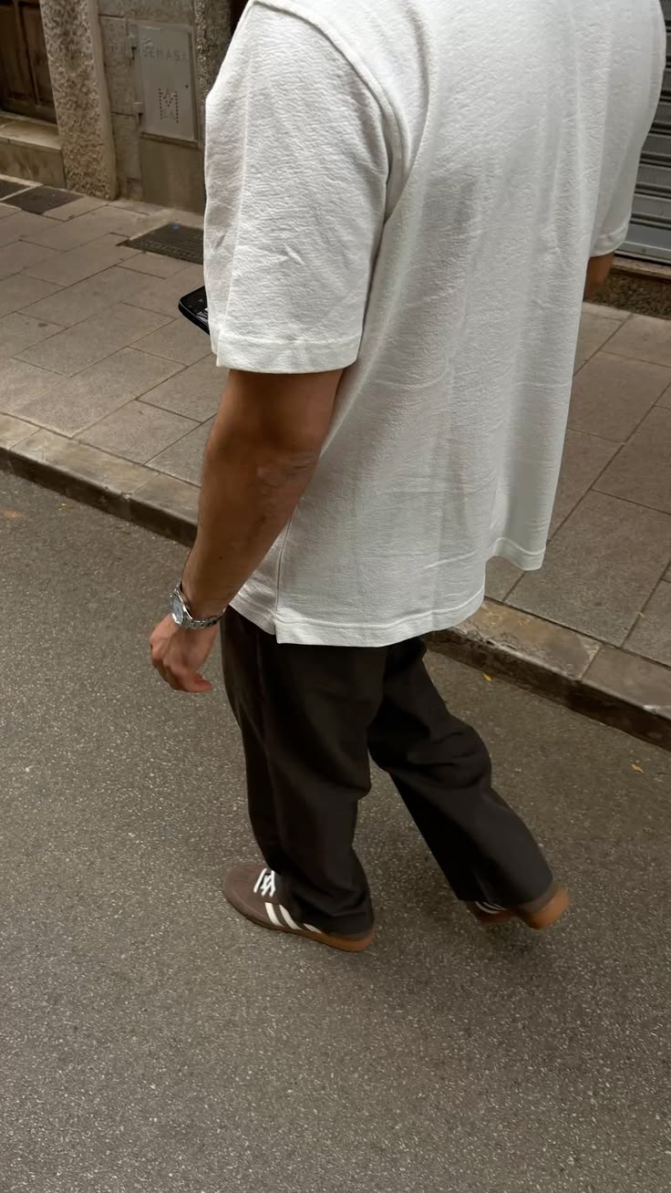 Wayfarer with shirt