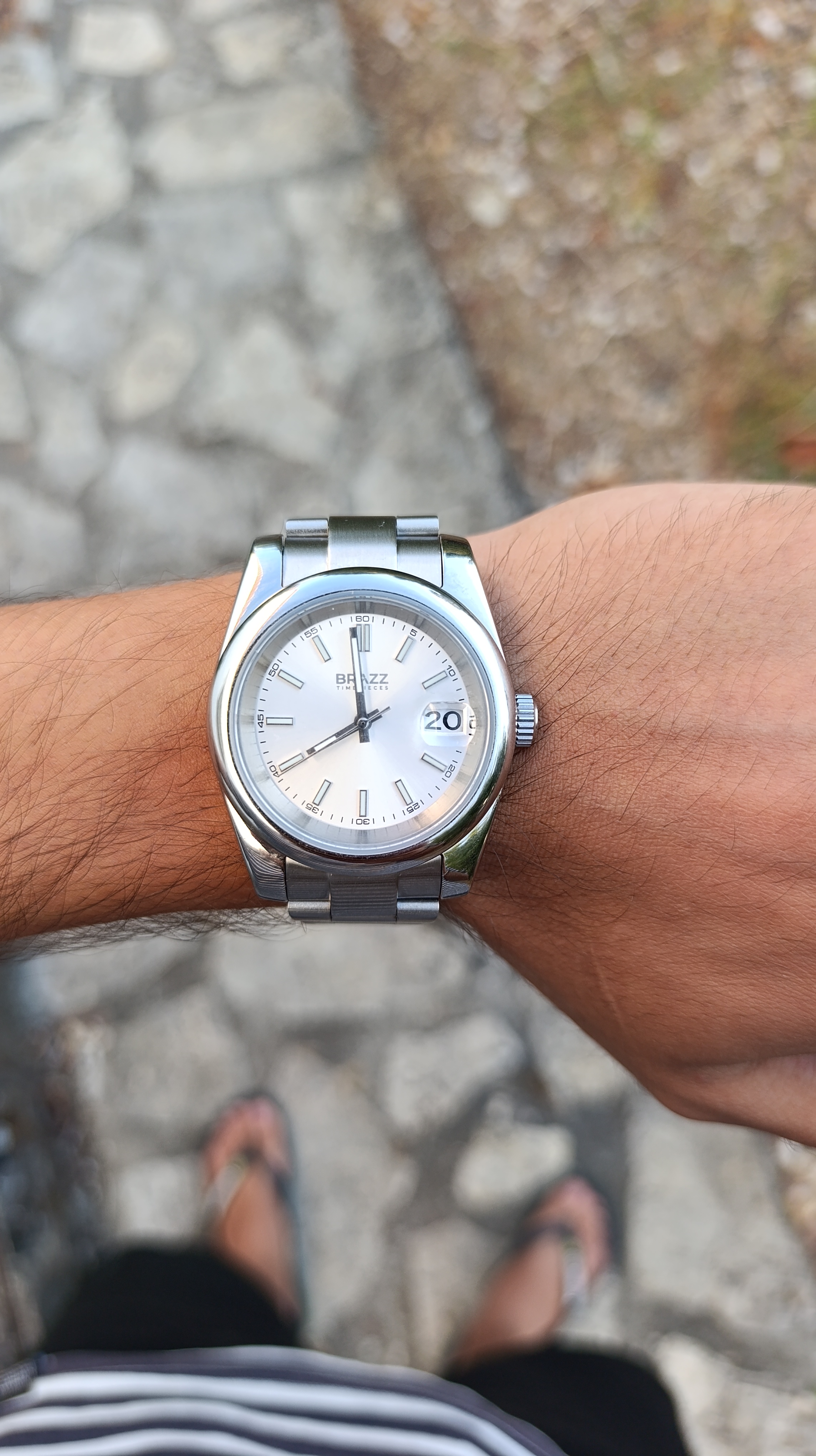 Wayfarer with blue shirt